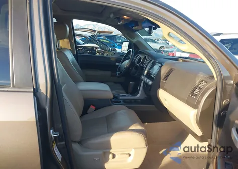 2011 Toyota Tundra Limited 5.7L V8 z USA, uszkodzony, nr VIN 5TFFY5F19BX114671